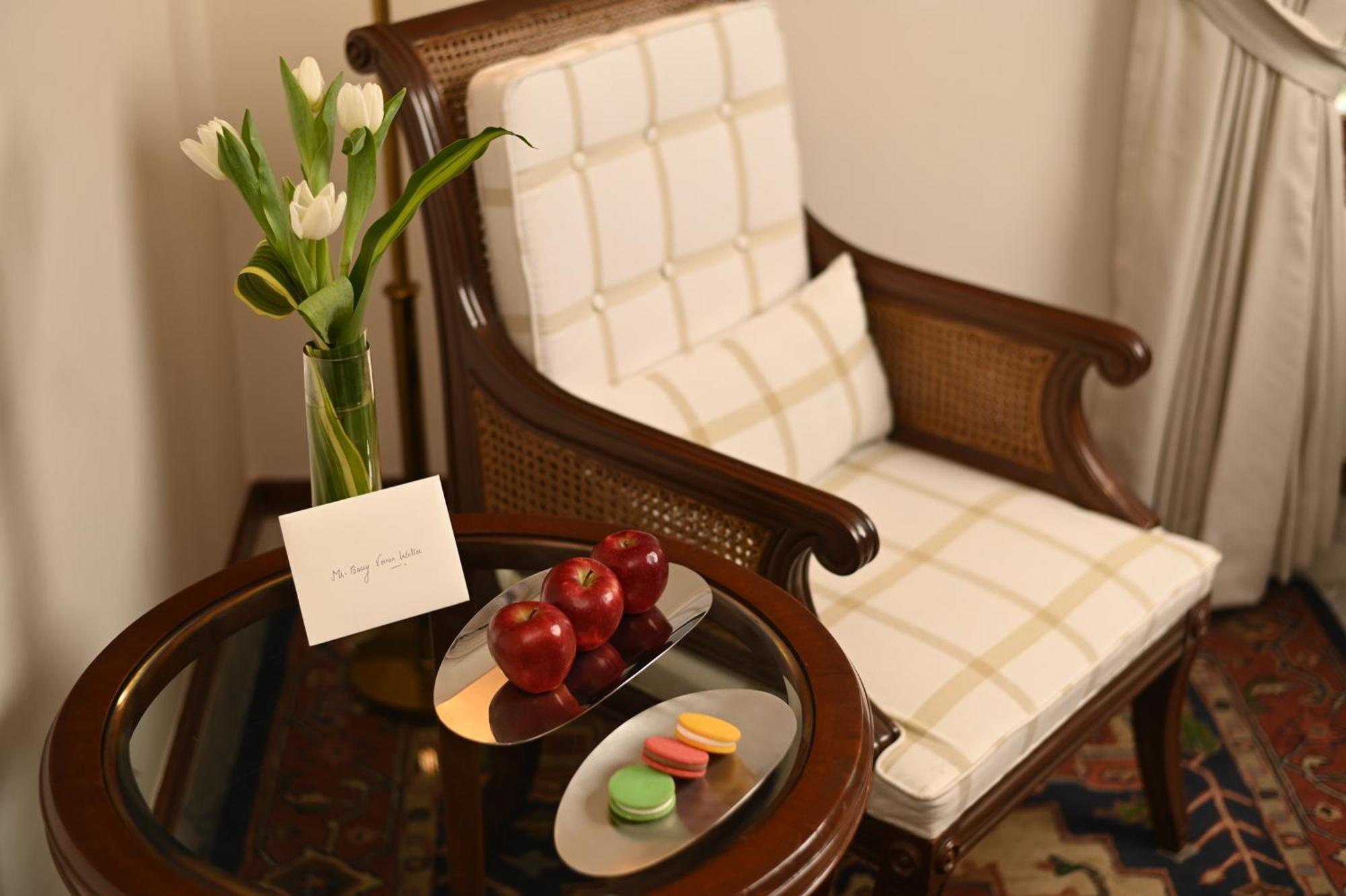 Hotel The Imperial, Nuova Delhi Esterno foto A welcome amenity at a hotel