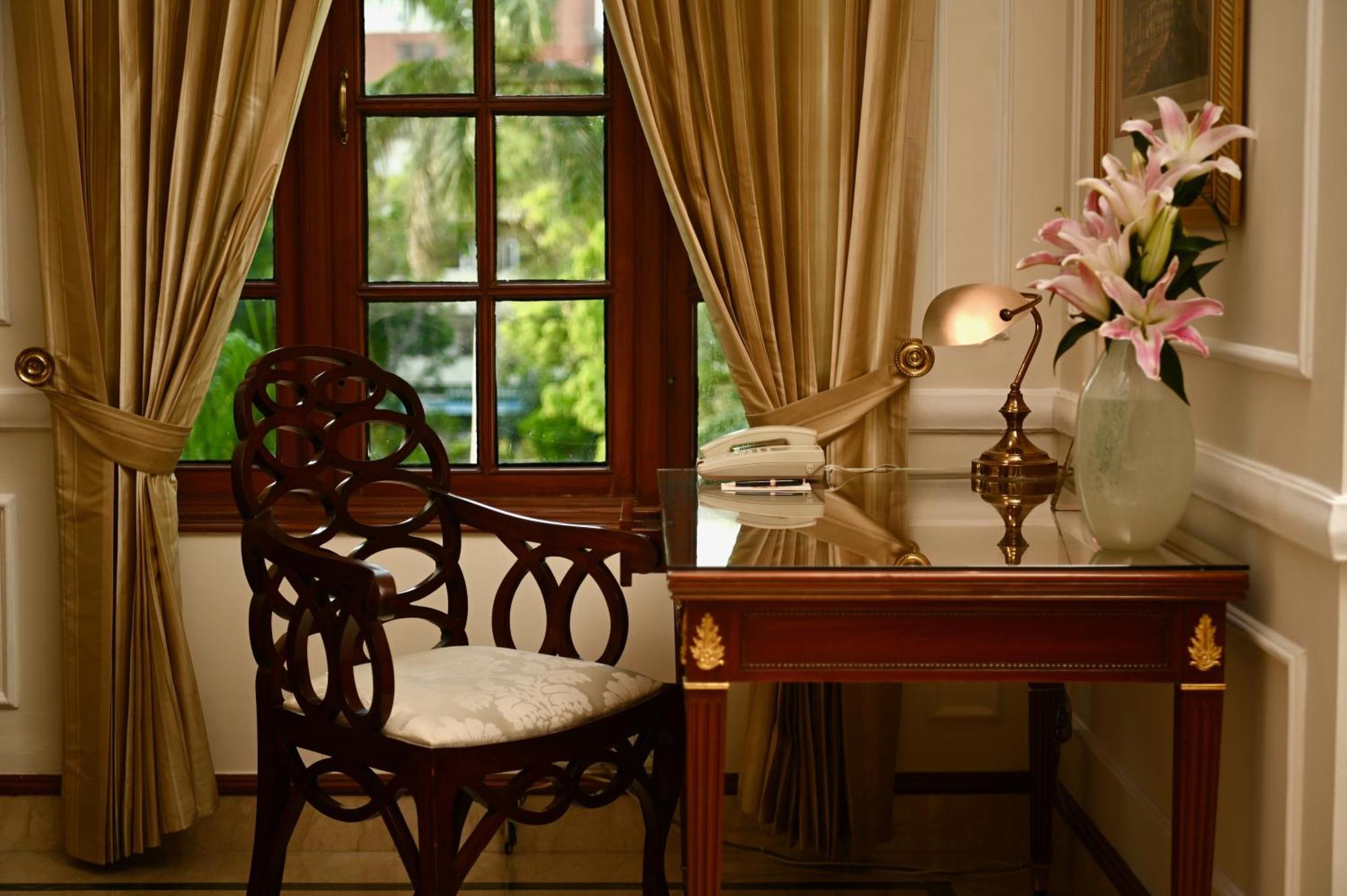 Hotel The Imperial, Nuova Delhi Esterno foto A room at the hotel