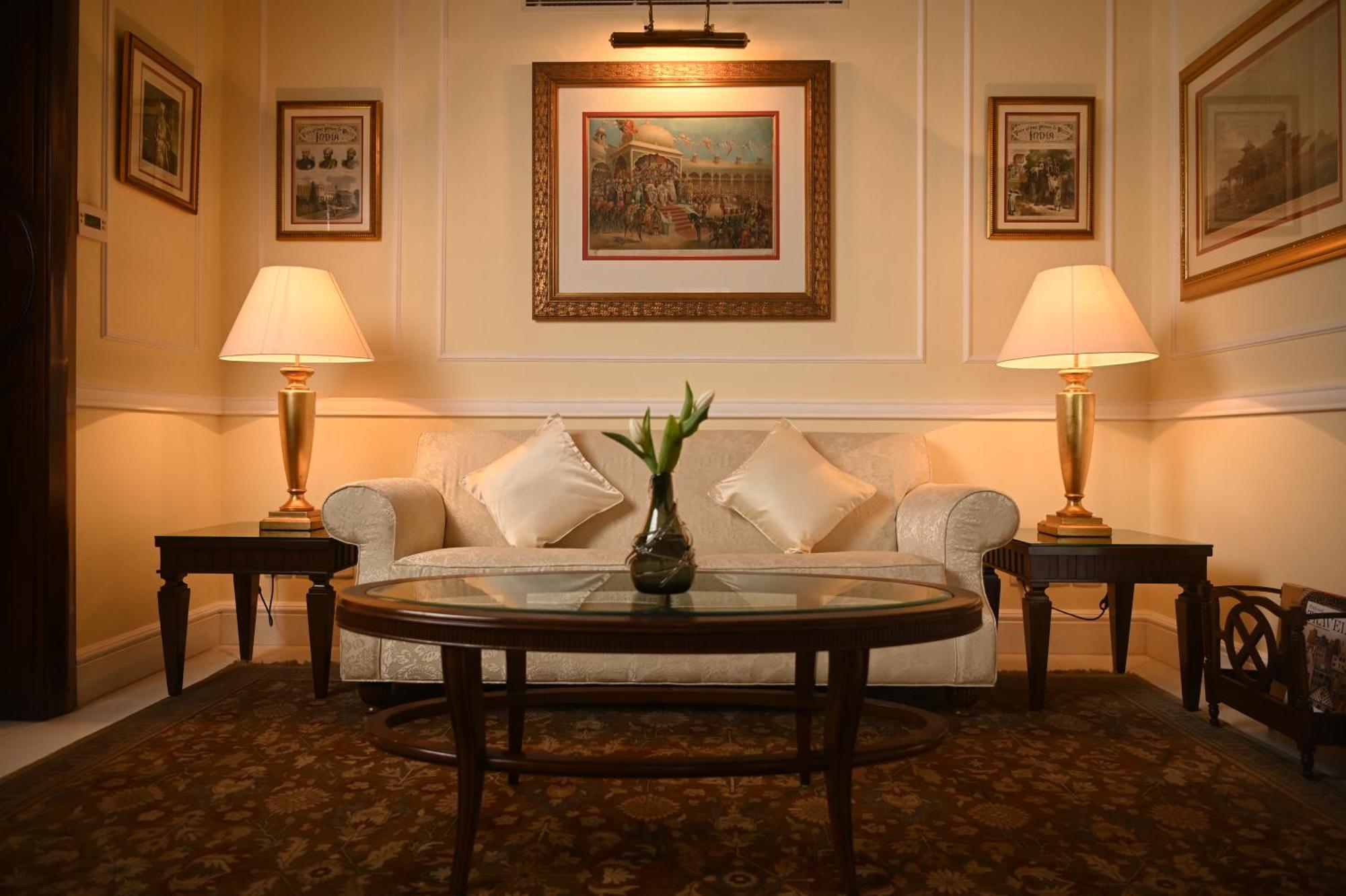 Hotel The Imperial, Nuova Delhi Esterno foto A drawing room