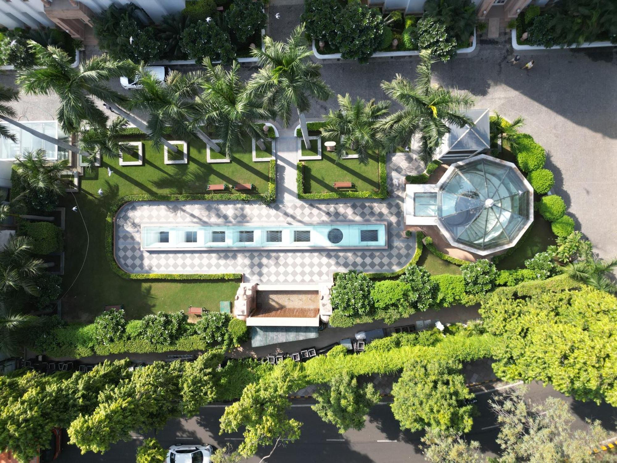 Hotel The Imperial, Nuova Delhi Esterno foto Aerial view of the station